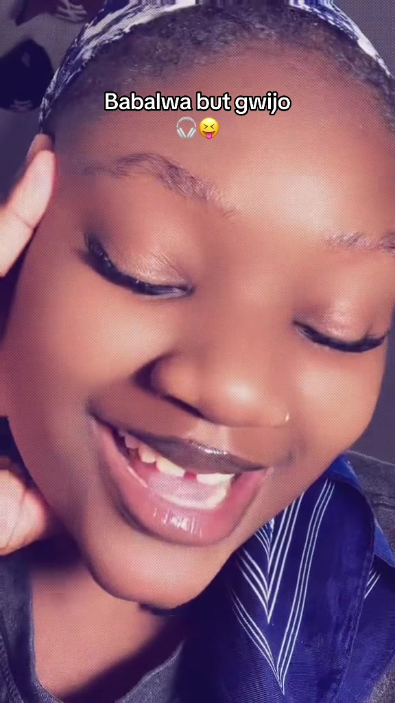@𝒩ℴ𝓃𝓃𝓎 💋
