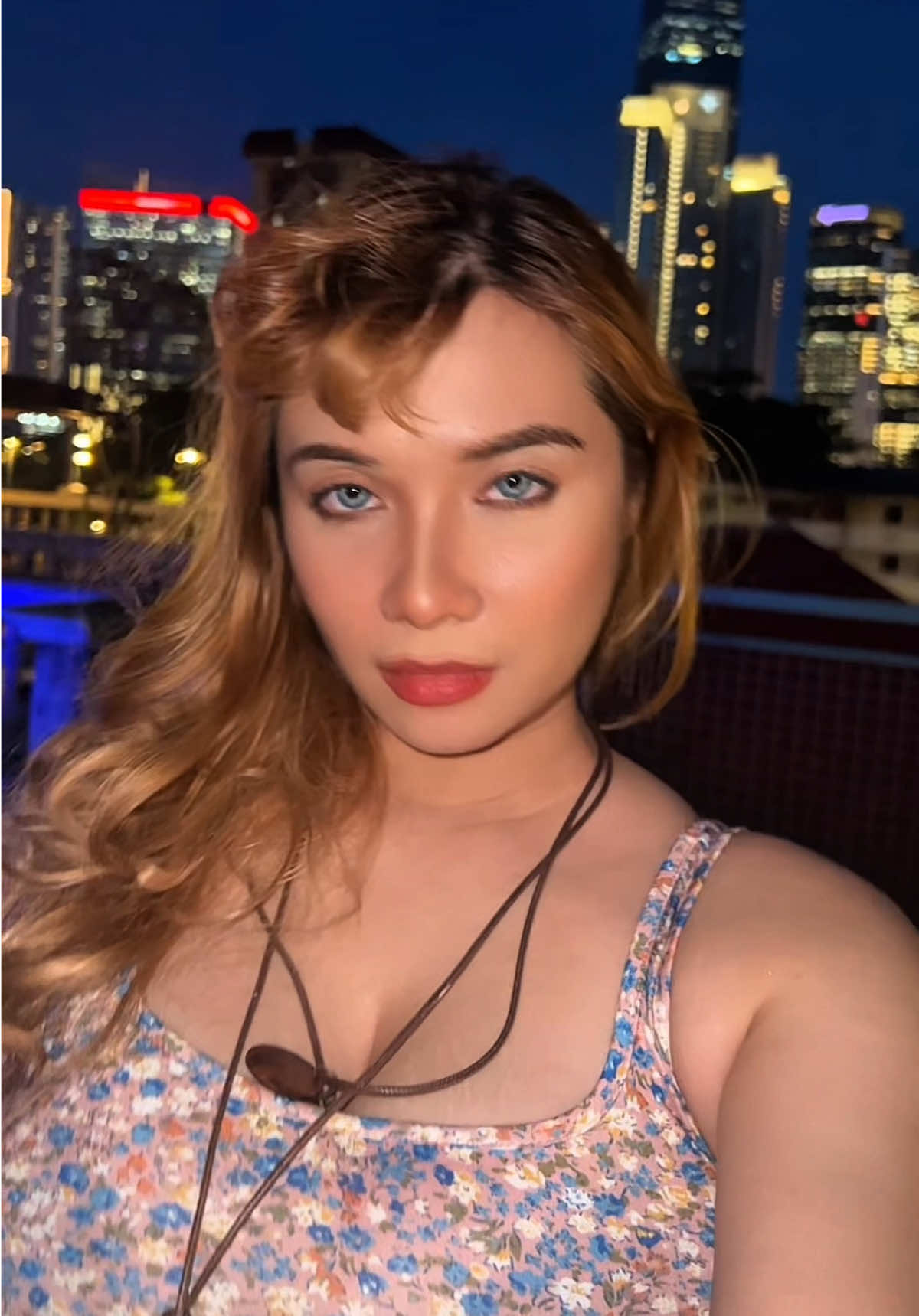 @🦢