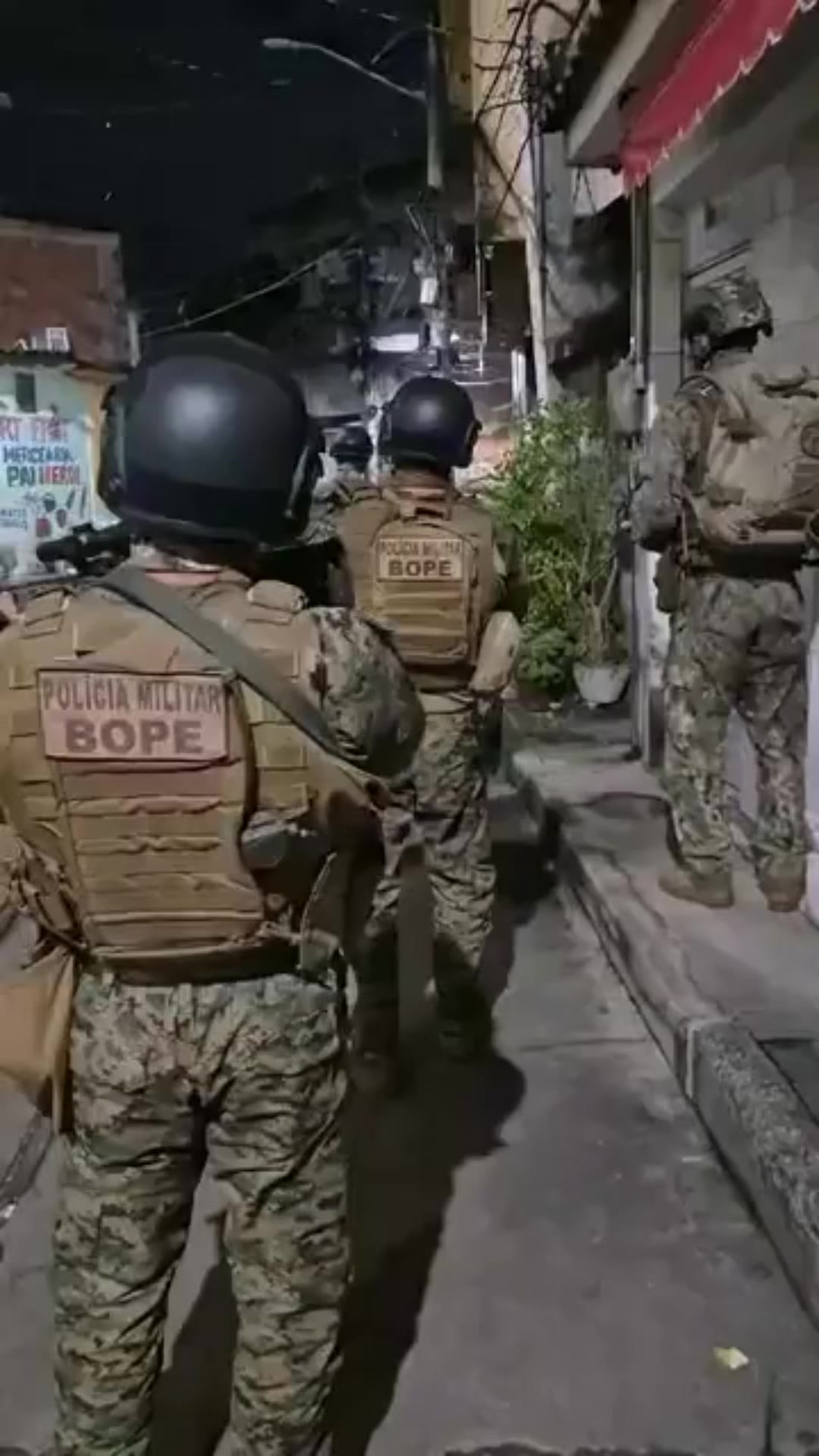 @Frequ&ecirc;ncia policial