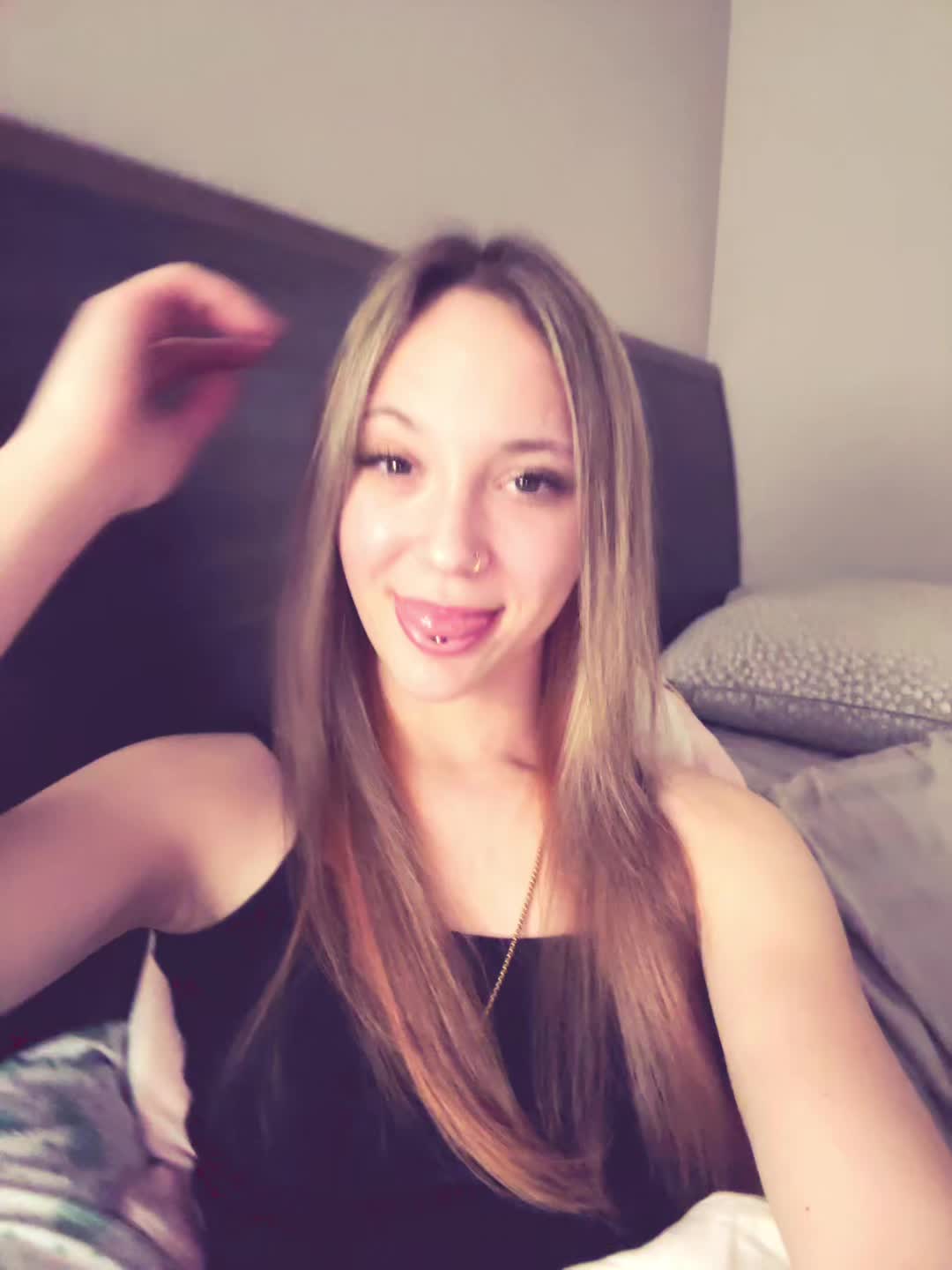 @baylee:)