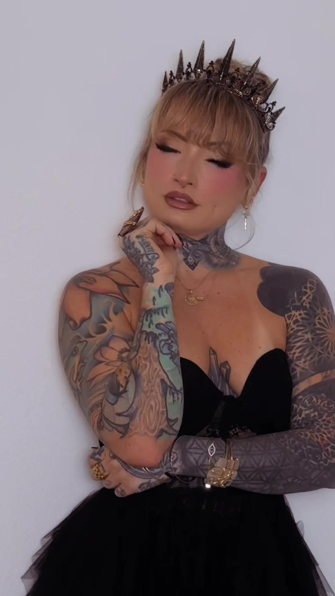 @Vany Vicious