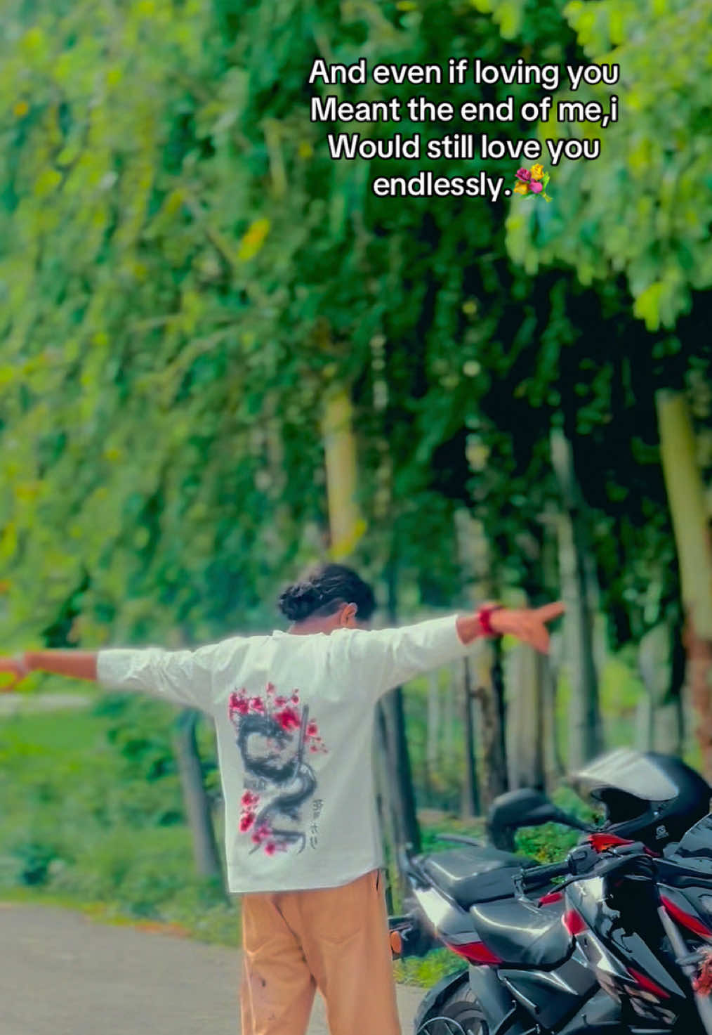 @🫶🤍AKASH🖤