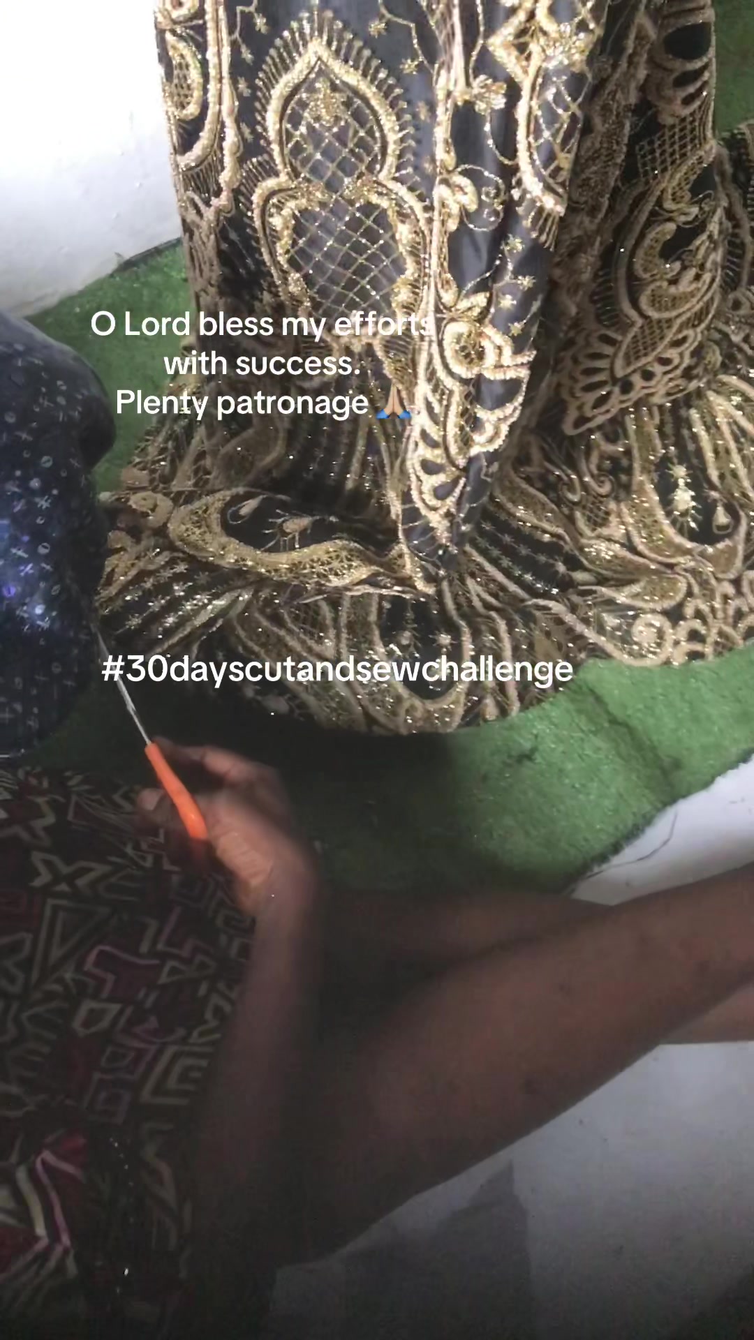 @Esther/ Tailor in Sagamu