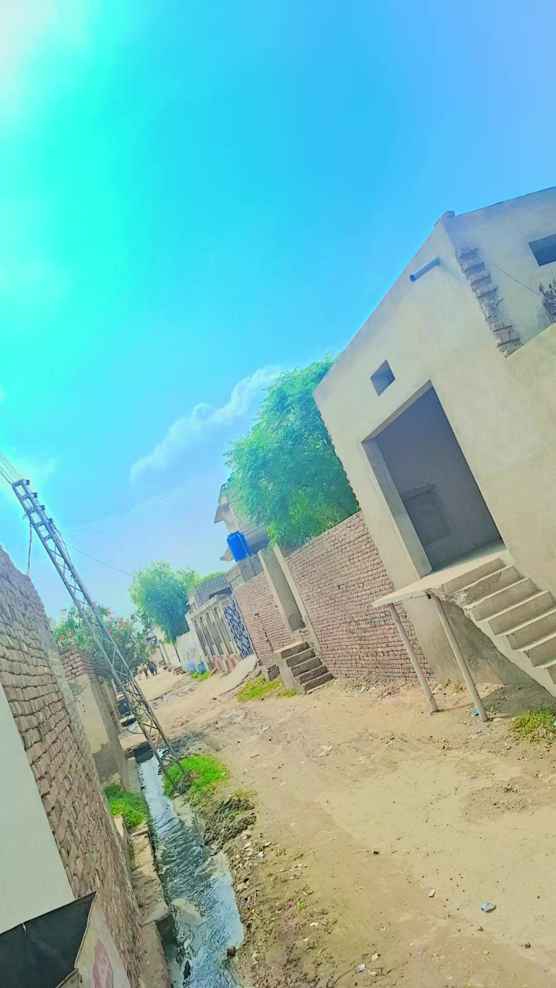 @RatRana Ayazna Ayaz
