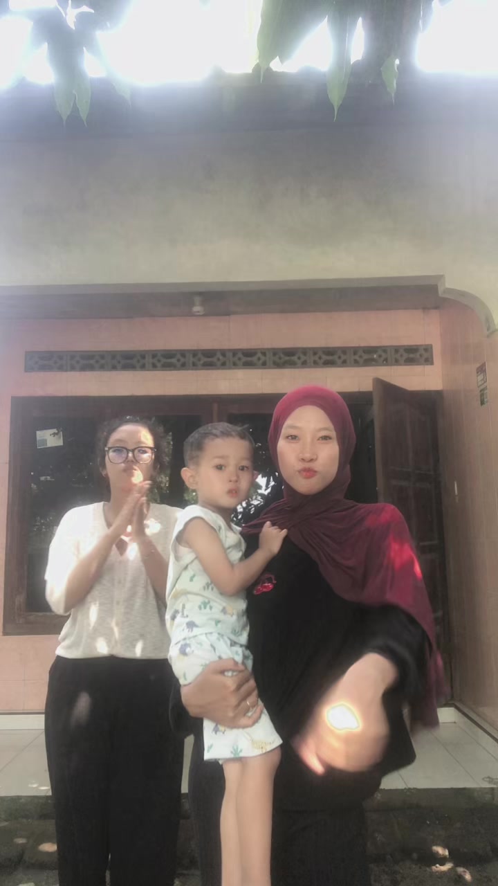 @achzari 💐~~