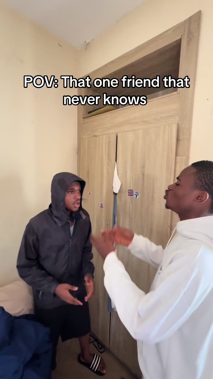 @E B U Z I