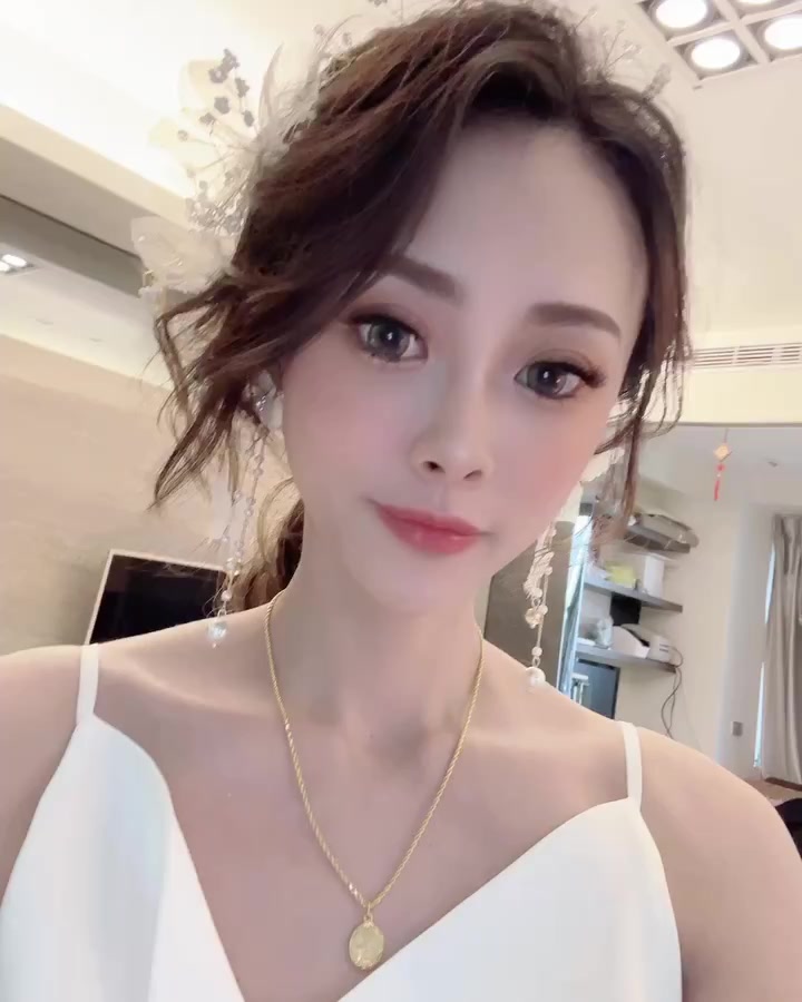 @张云曦 (Zhang Yun Xi)
