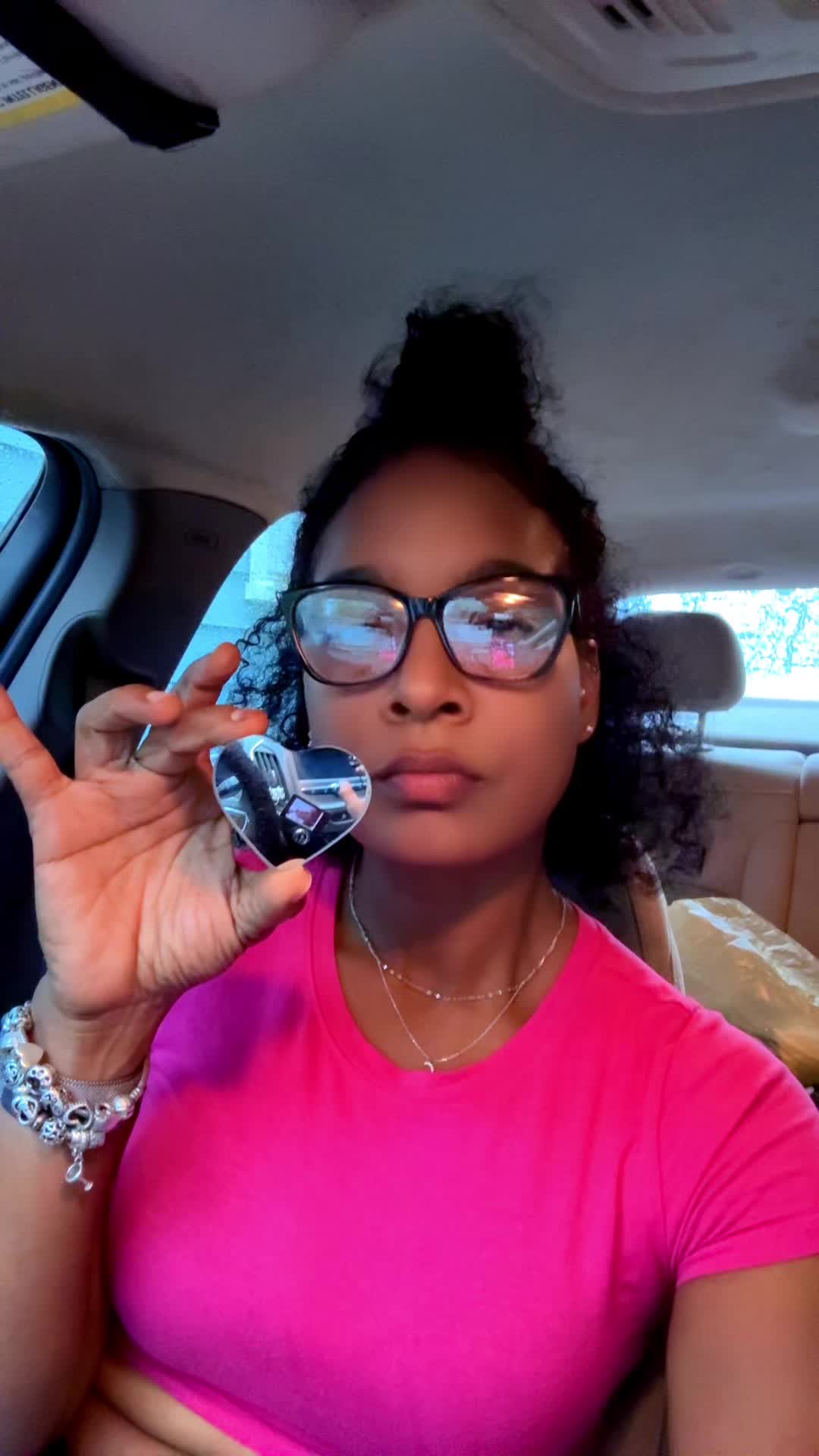 @Zimaluv a.k.a. Mz.Hipz