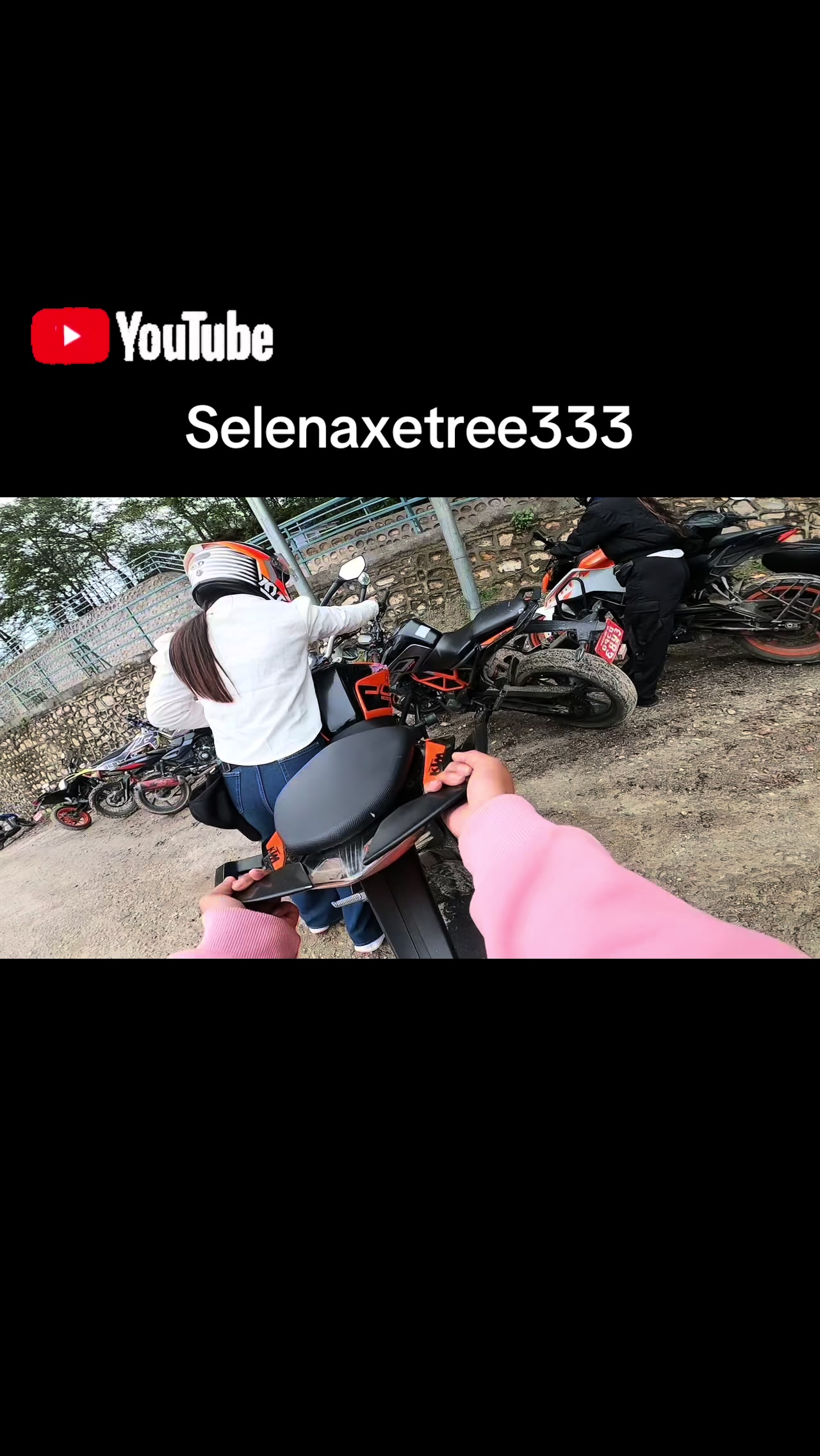 @selenaxetree3