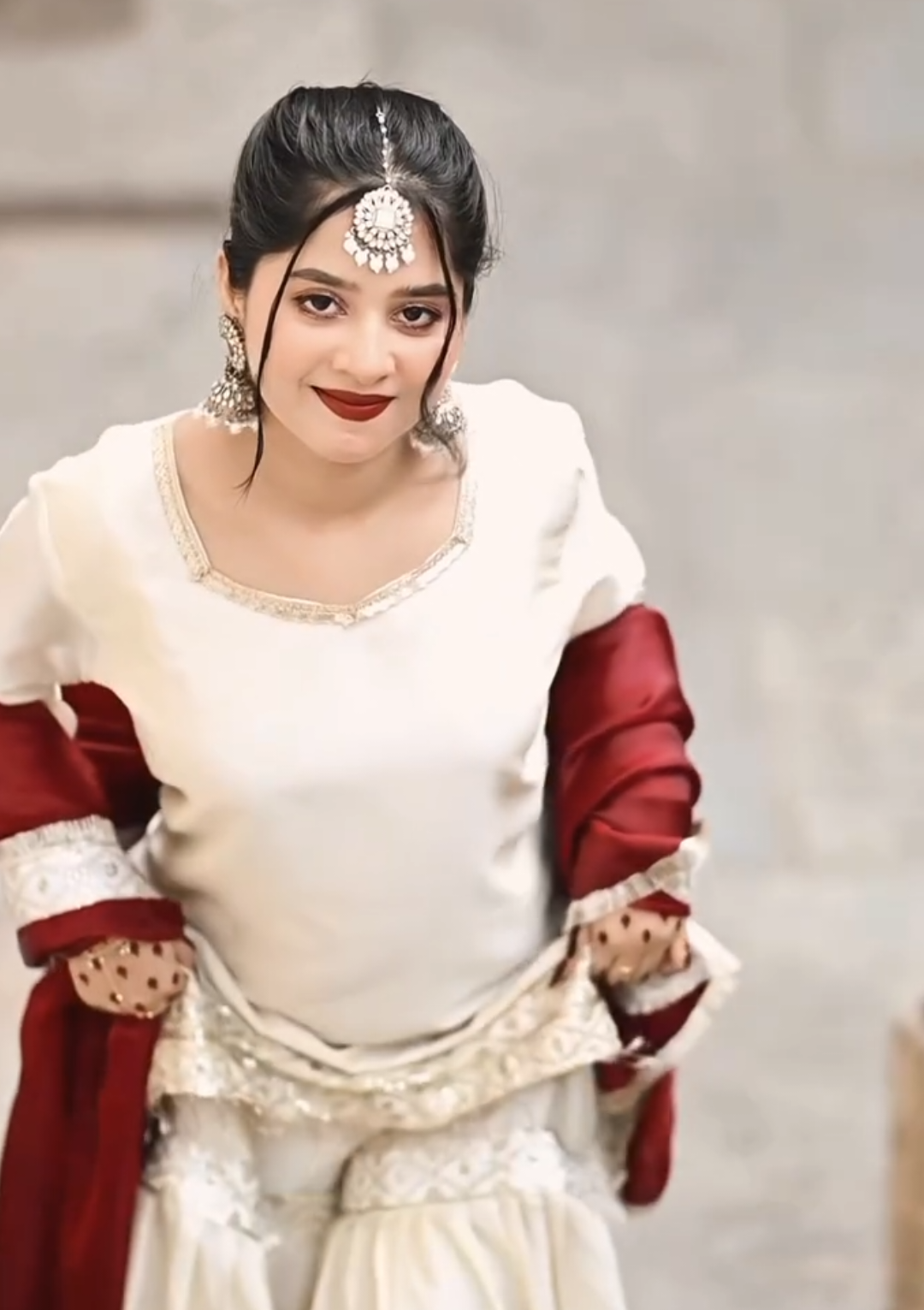 @Ayesha Jalandharعائشہ جالندھر