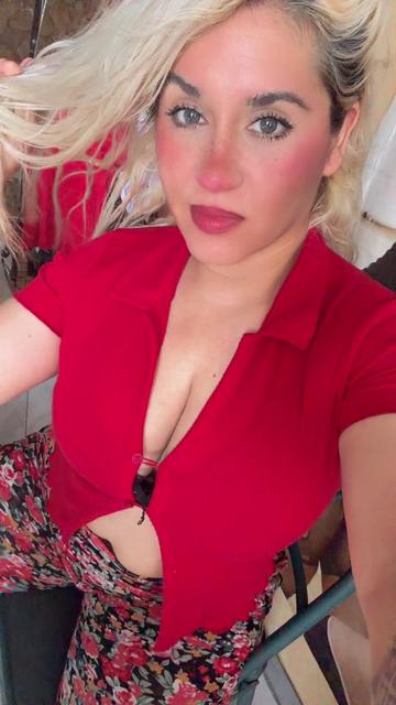 @Kika Faylin Dancer