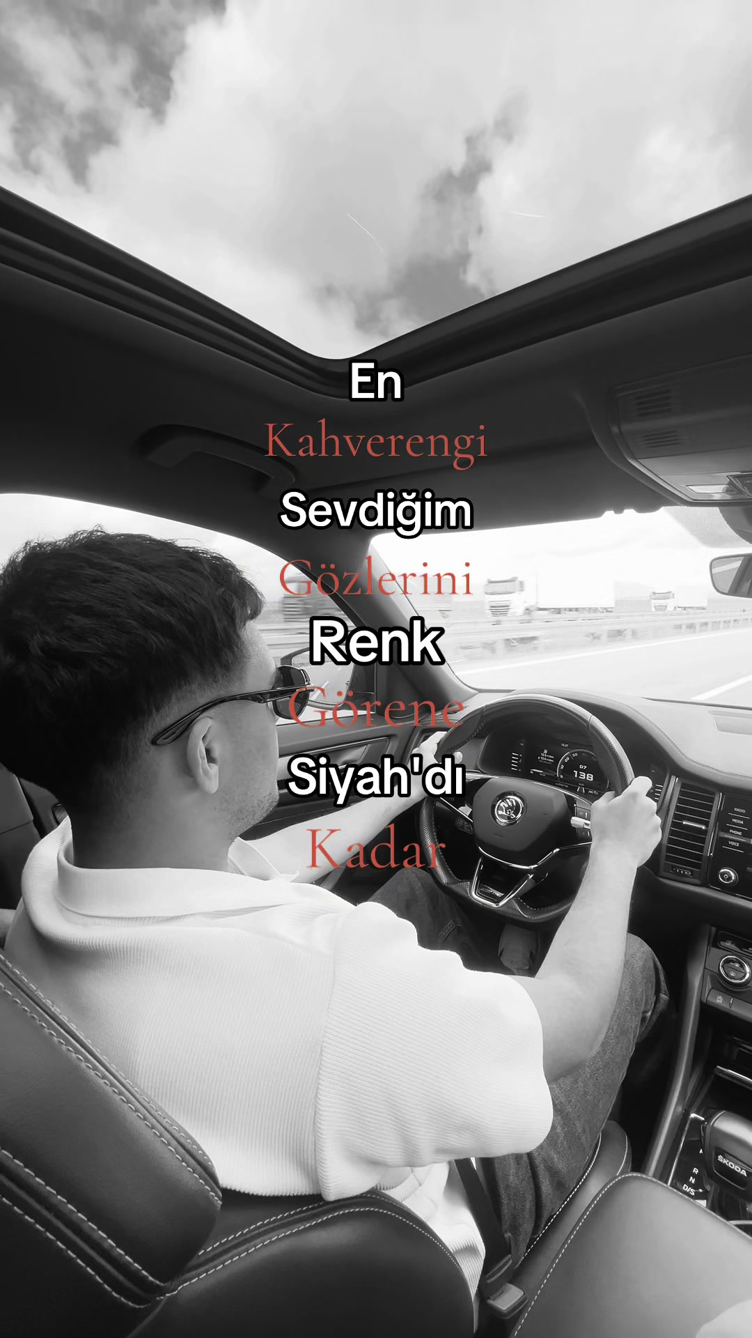 @Emmraykk.7