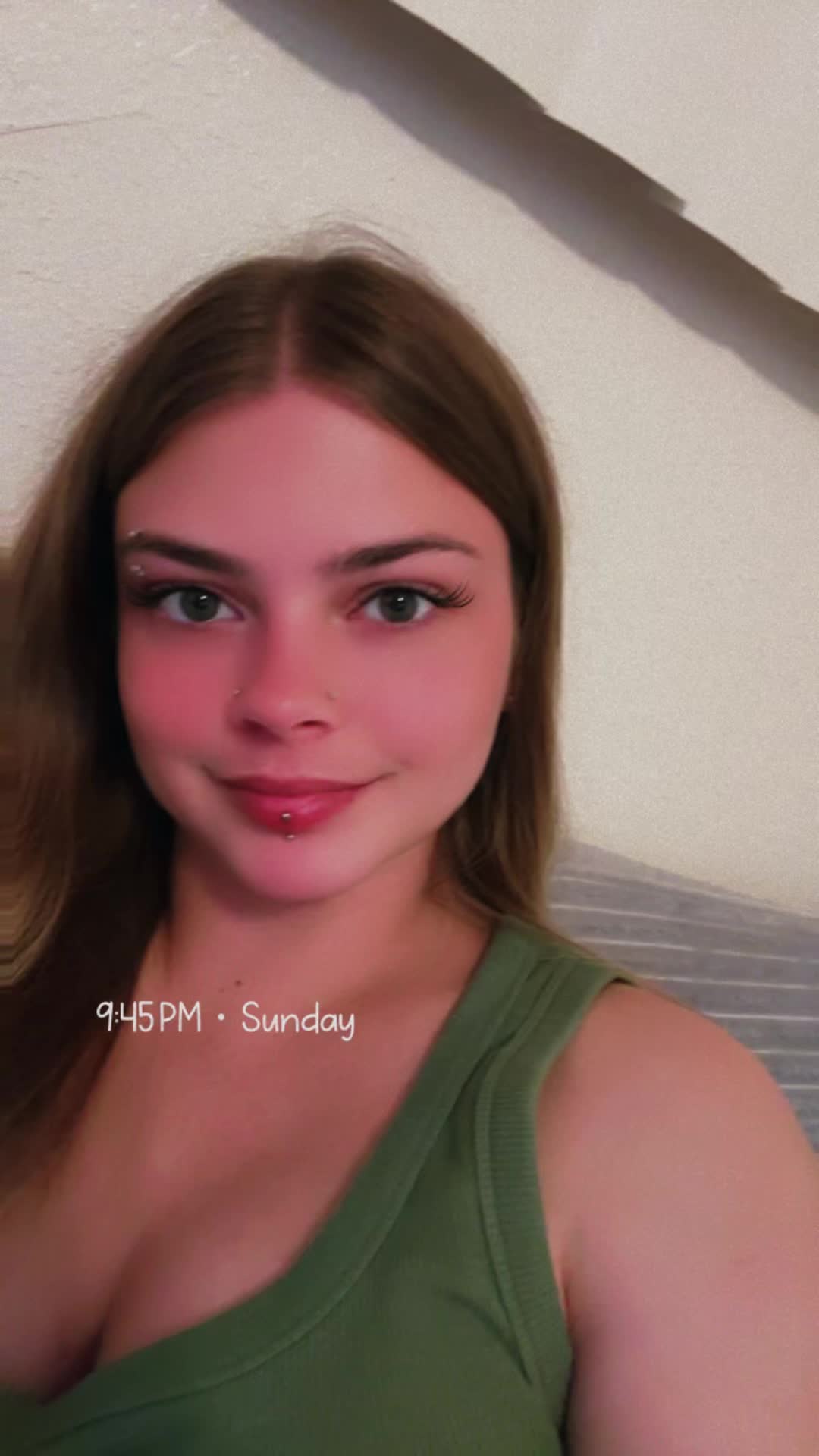 @Just a girl…๐