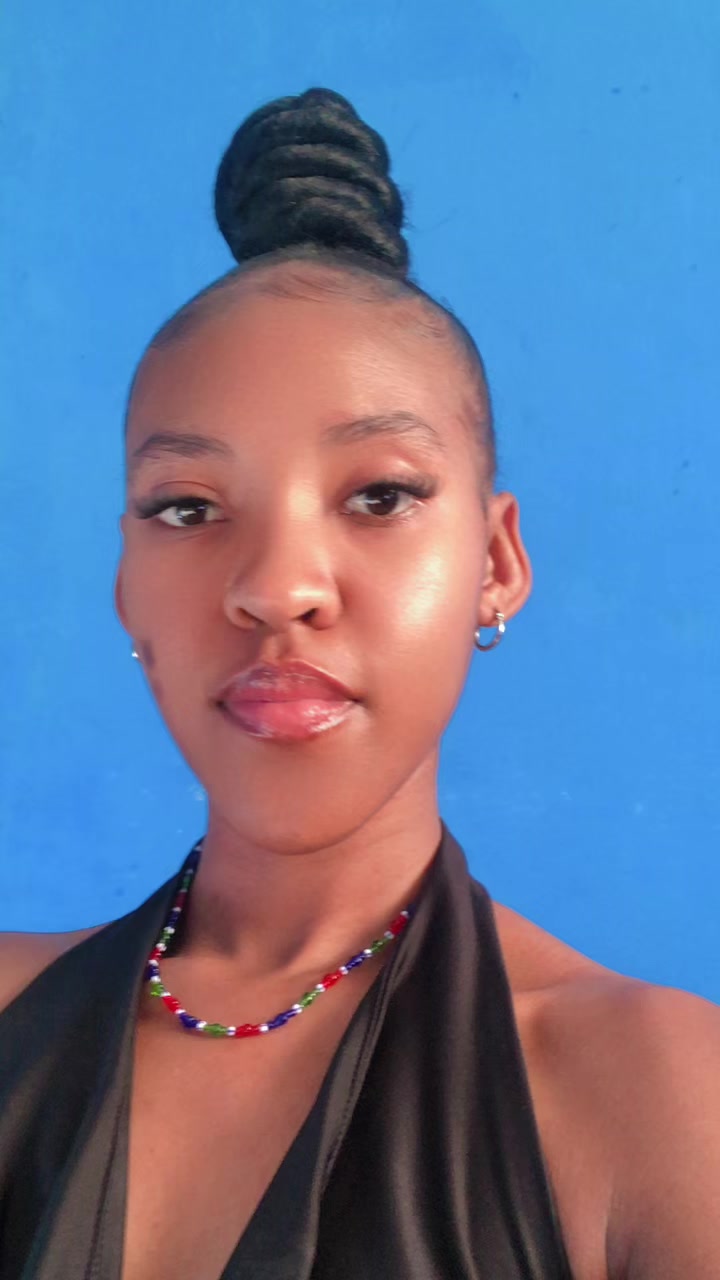 @LusandaMajobe❤️