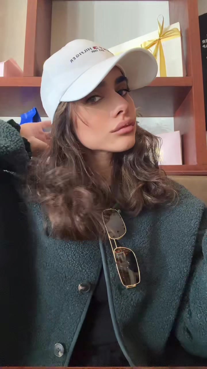 @T