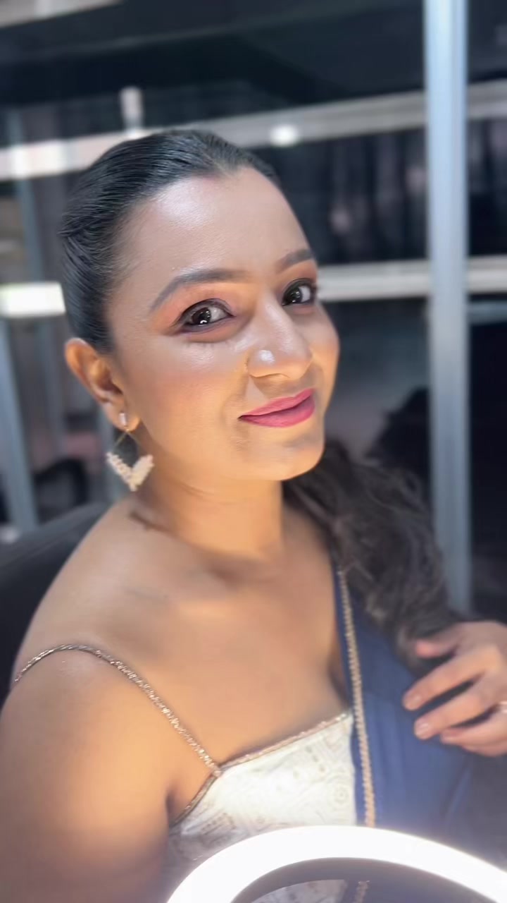 @salon U & Me poththapitiya