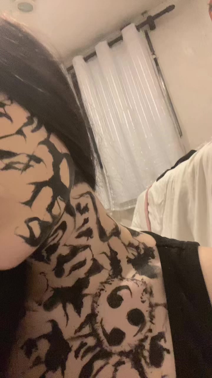 @♱