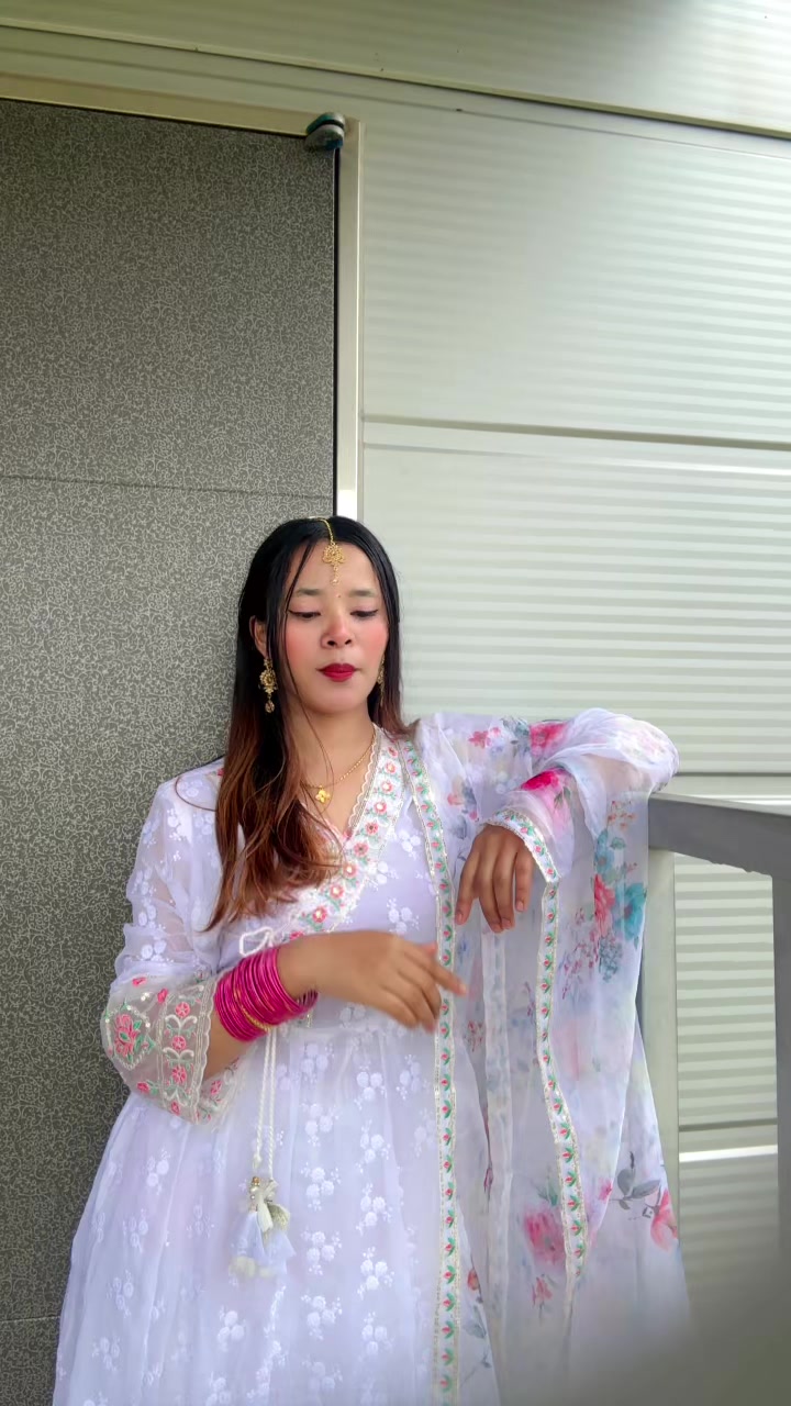 @poojachettri23🇳🇵❤️🇰🇷