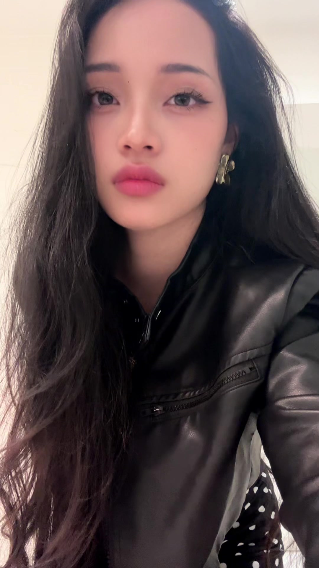 @Vee666