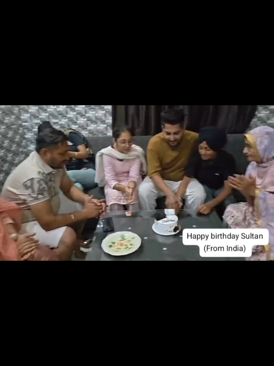 @Ayu and Garry 🇮🇩🇮🇳
