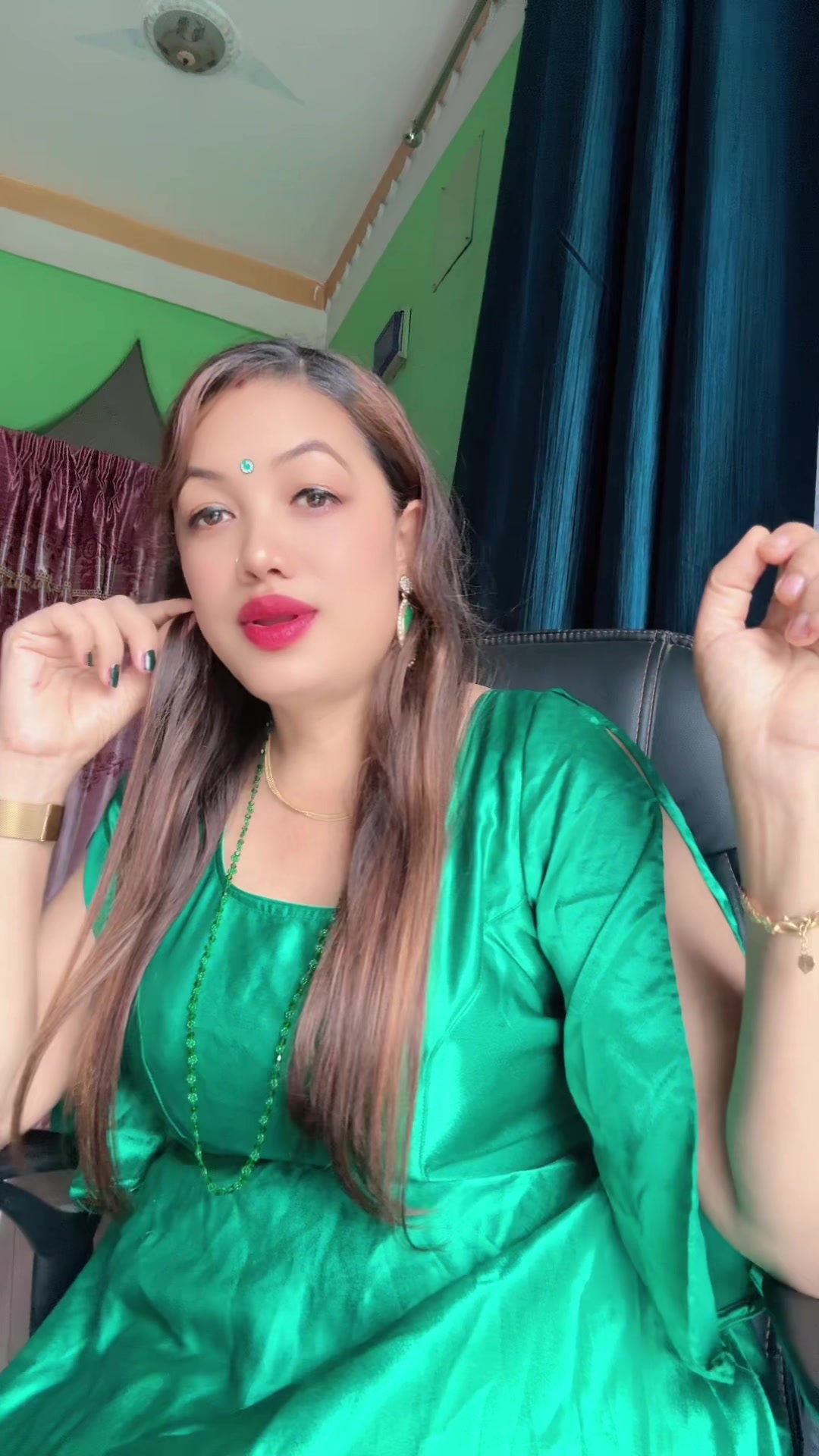 @🕉️Mrs.Laxmi🔱Basnet🕉️
