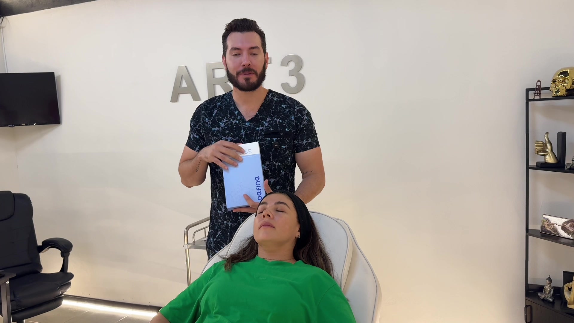 @Dr. Andrés Galdós