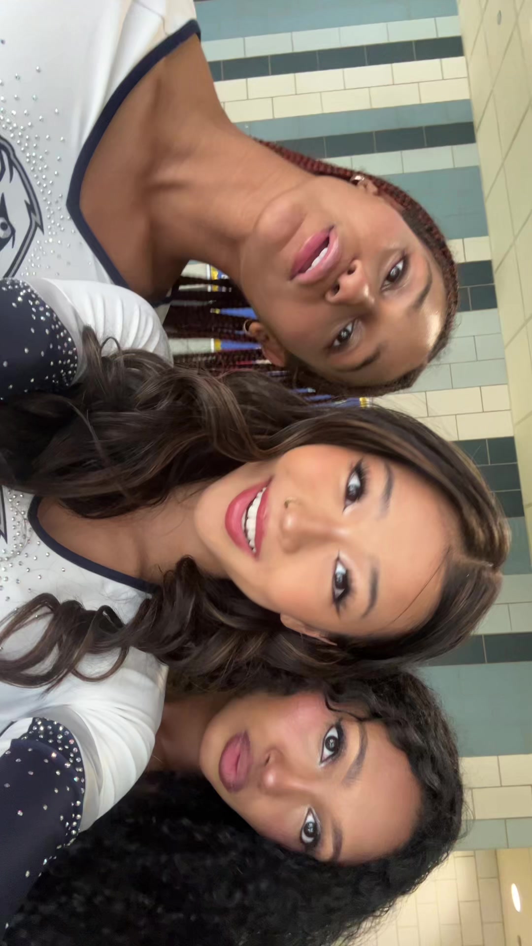 @eleanorhong
