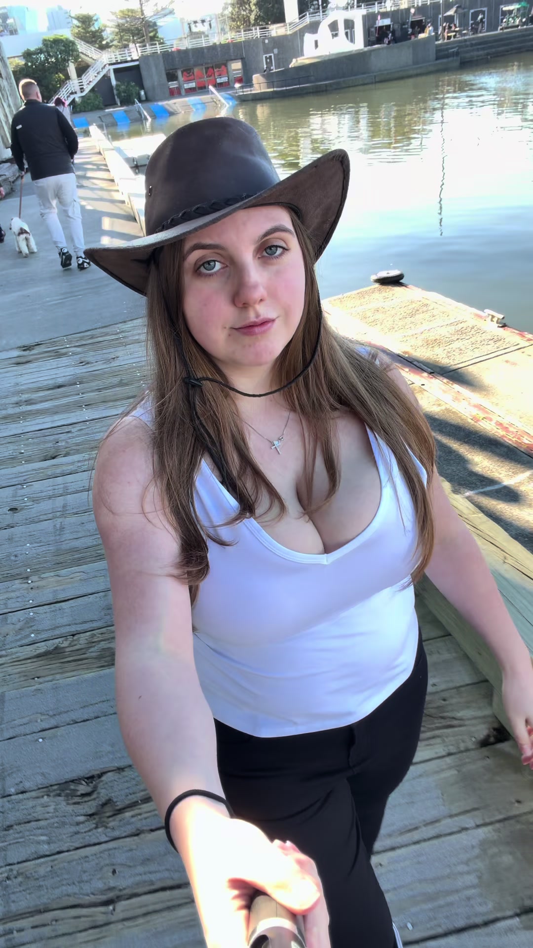 @kiwimilkmaiden