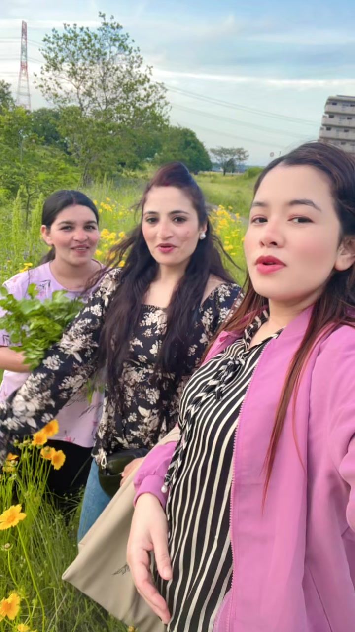 @𝓢𝓪𝓻𝓾 ❤️𝓹𝓻𝓪𝓽𝓪𝓹