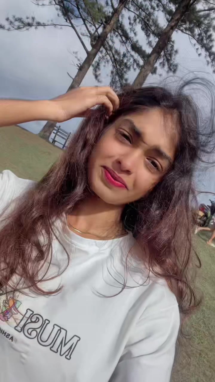 @𝓐𝓫𝓱𝓲 𝓰𝓲𝓻𝓵 🕊️❤️🩹