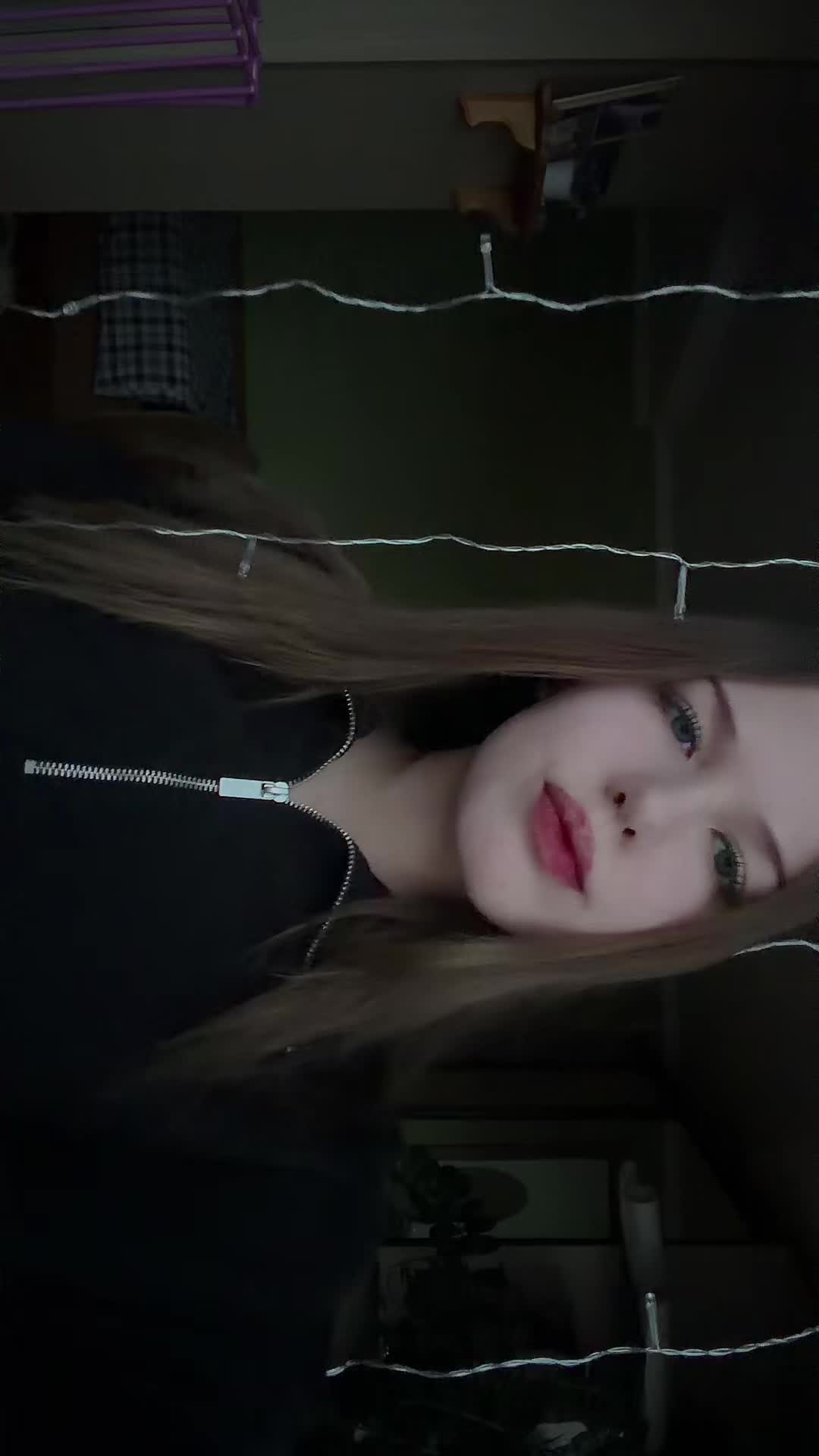 @katkaaati