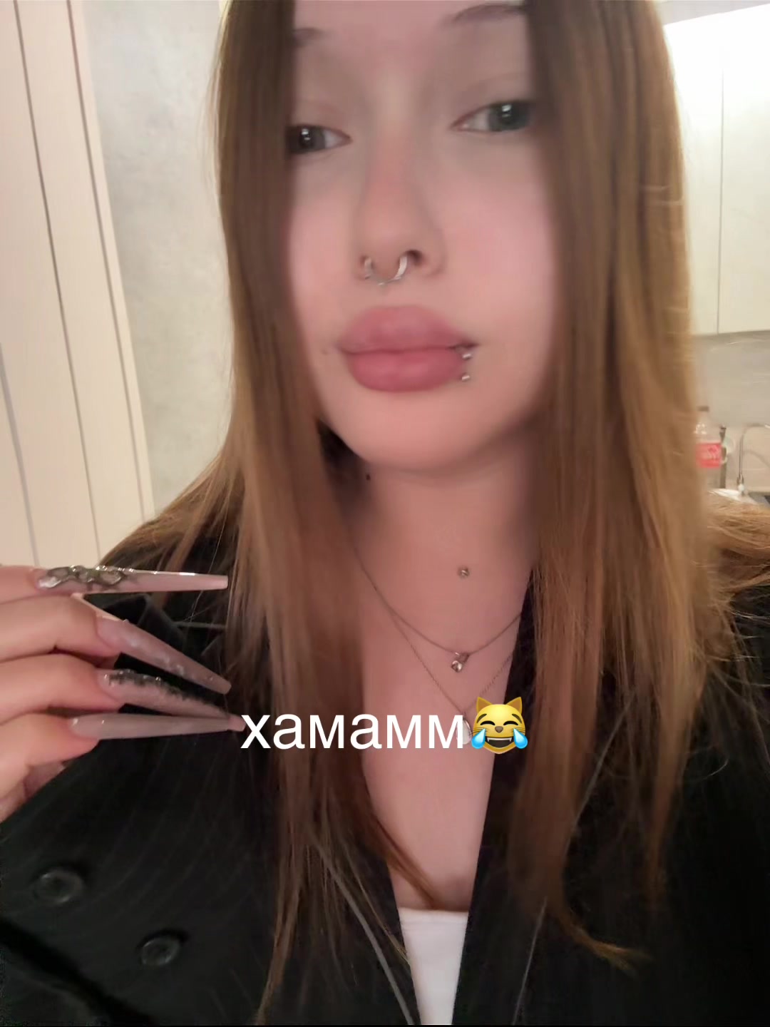 @лиза пластырь