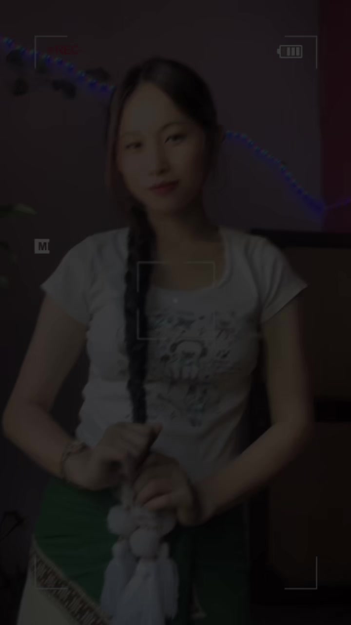 @Aayushapari🤪