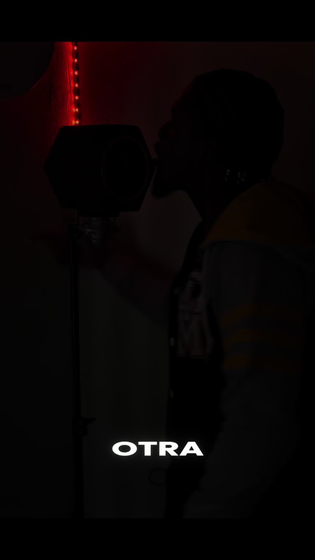@mvnchv