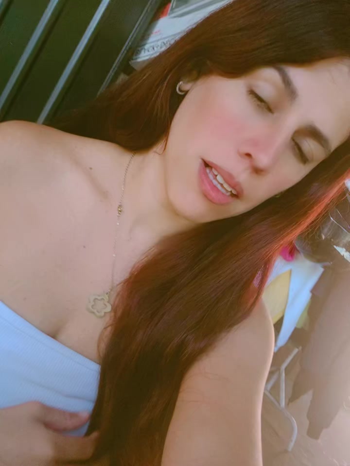 @peliii🍒