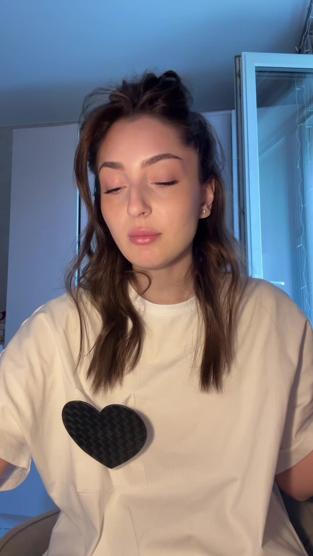 @лиза
