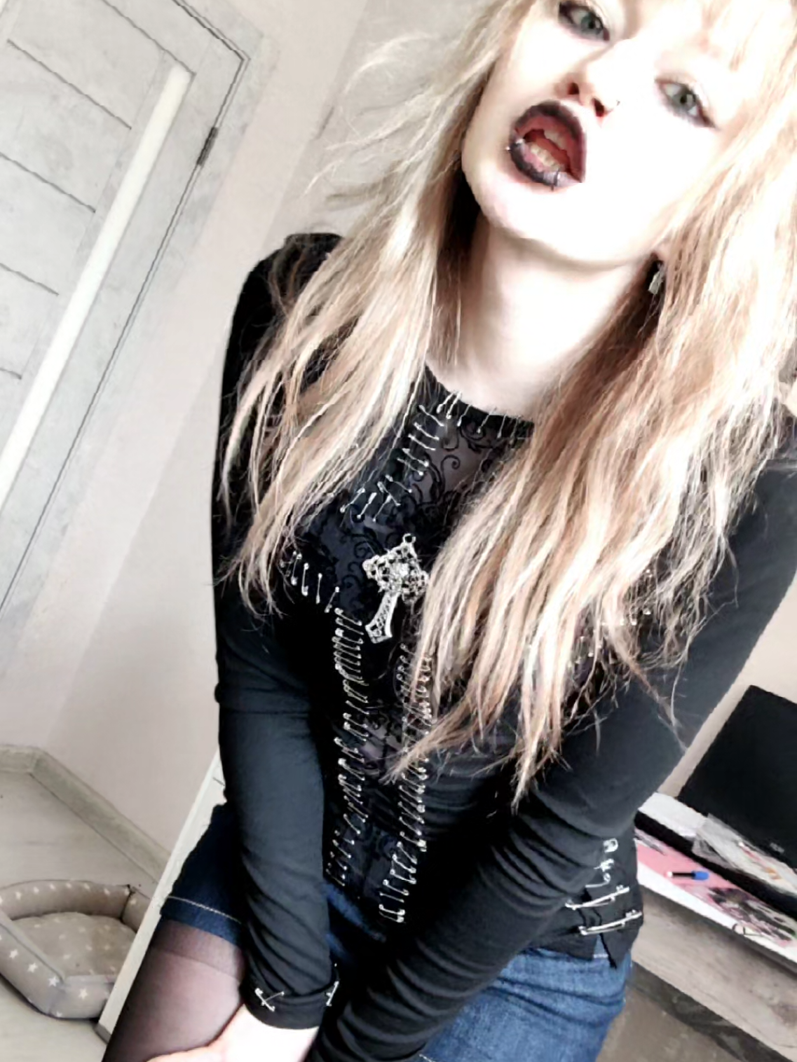 @idite_nakhuy_vse