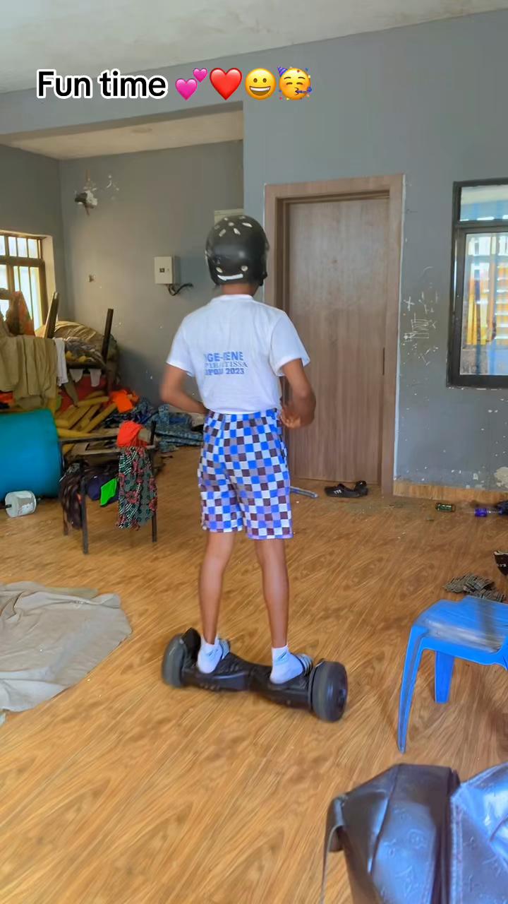 @SKate Ellablink