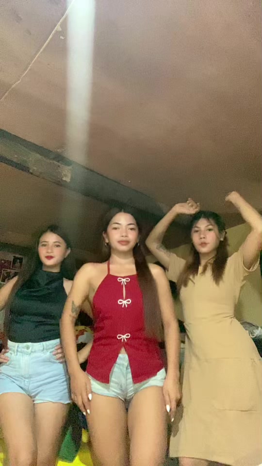 @tasharaneses