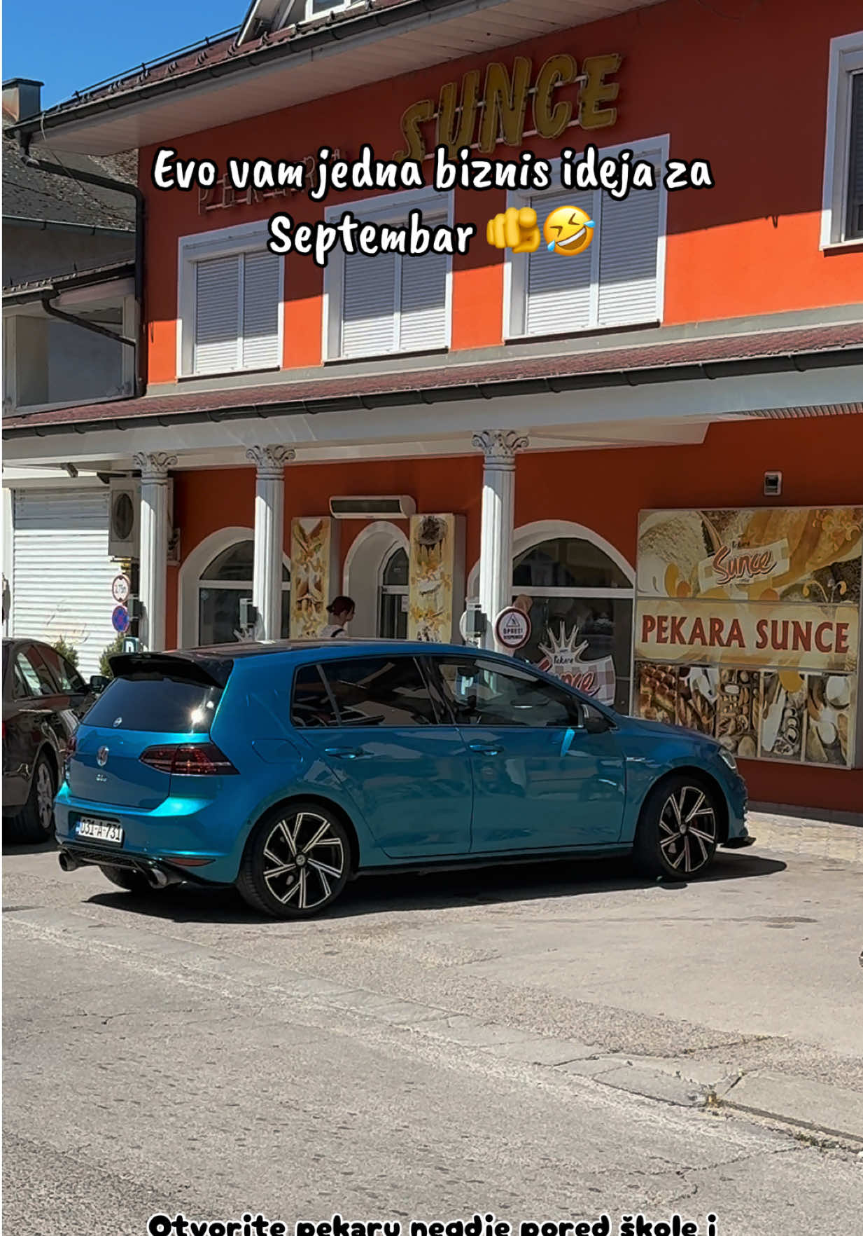 @onaj što vozi golfa