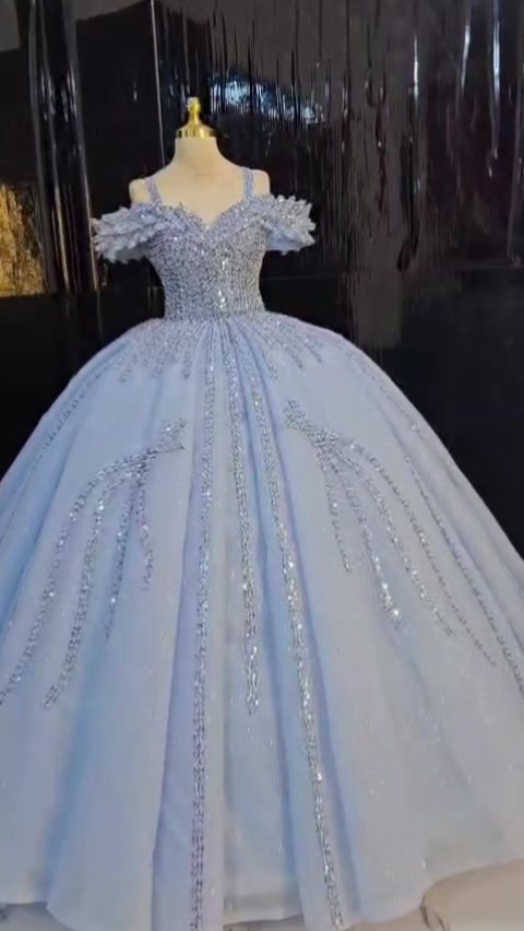 @سترة ملكة