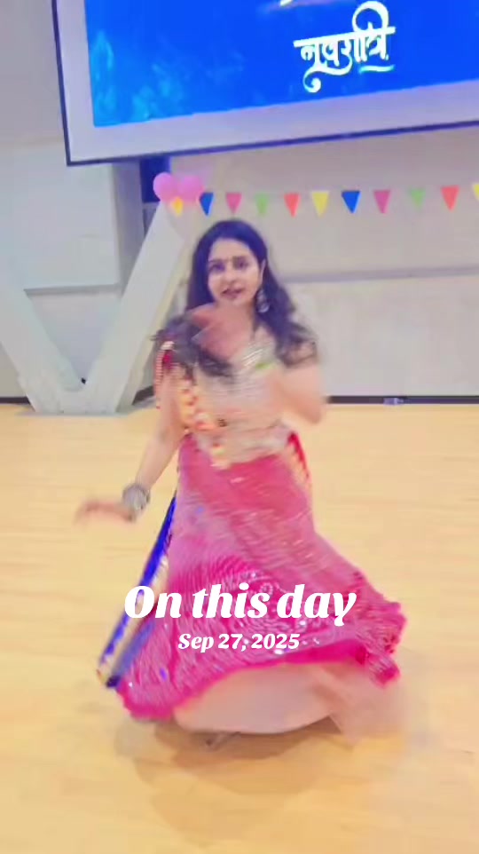 @(nidhzazz) Dr. Nidhi Joshi