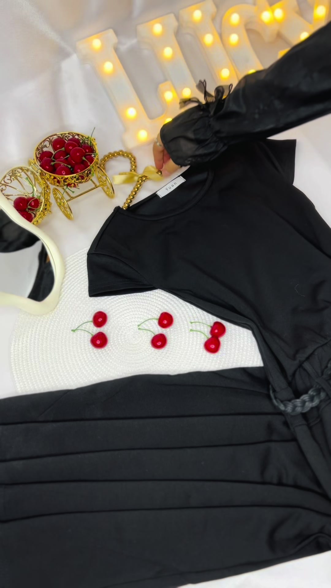 @Lucy Lingerie