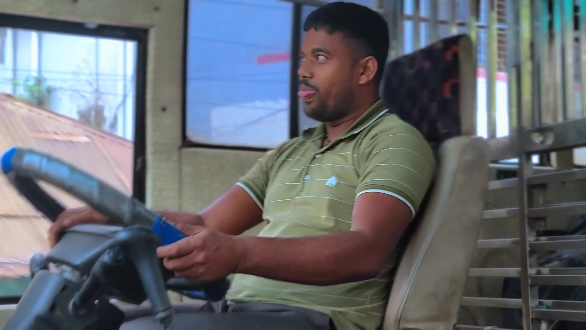 @Bus Lover Bd