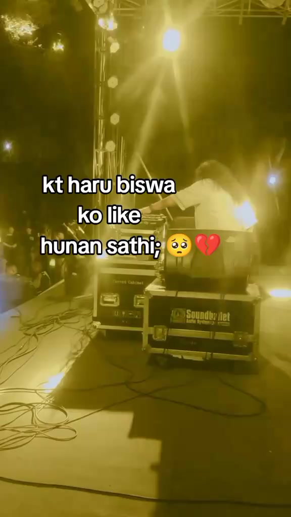 @broken boy's 😭😭