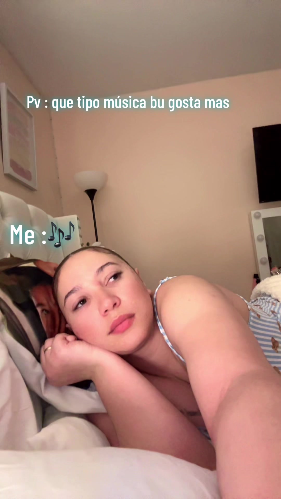 @Emilia 🦋