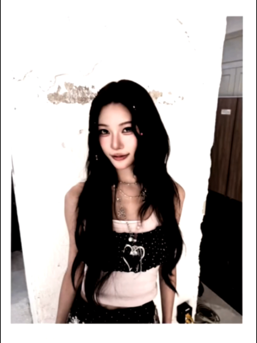 @gi | ๐ฌ๐บแฉ๐จ๐ก๐อ๐ง๐๐ฃ๐ฃ