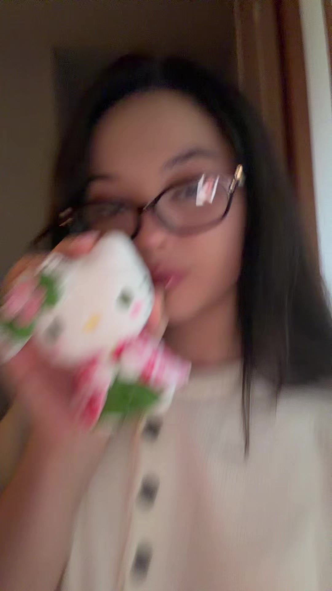 @Shahzoda🍓💗