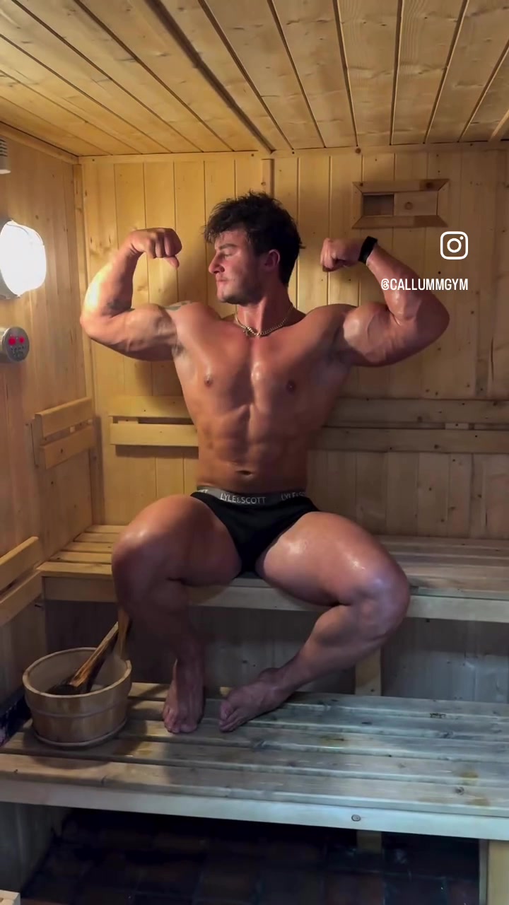 @GayMomentsTiktok