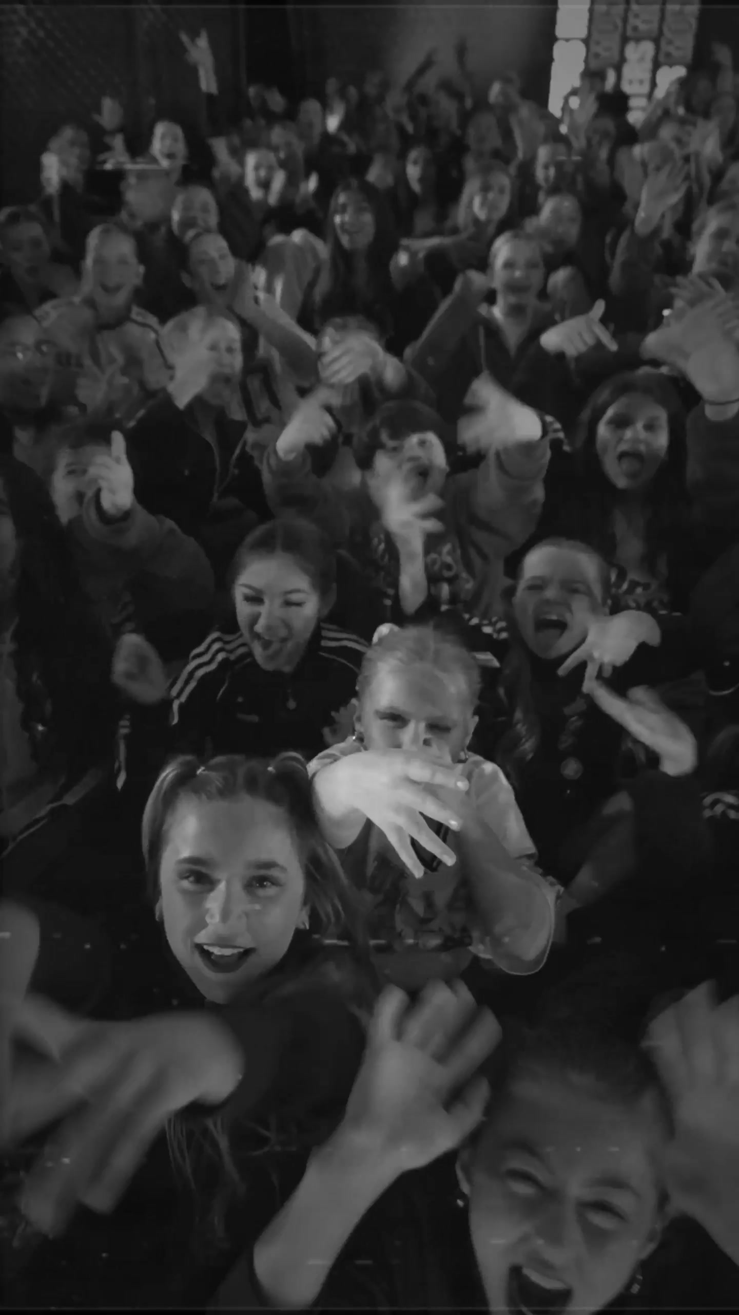@Monsters Dance